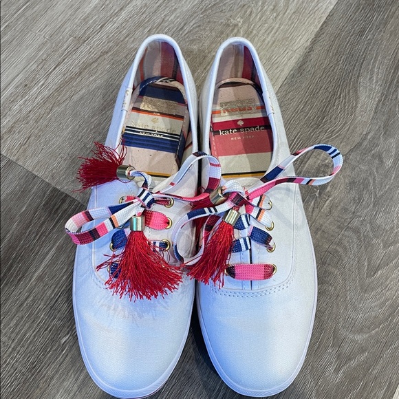 Keds X Kate Spade Sneakers - Picture 3 of 10